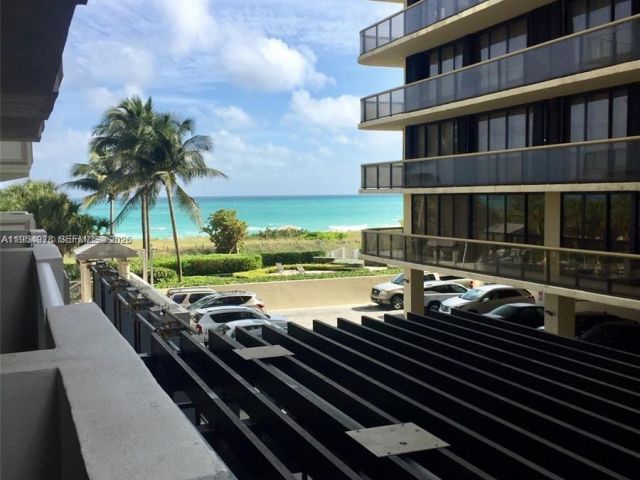 Apartment for sale  Unit #205 - photo 7278350