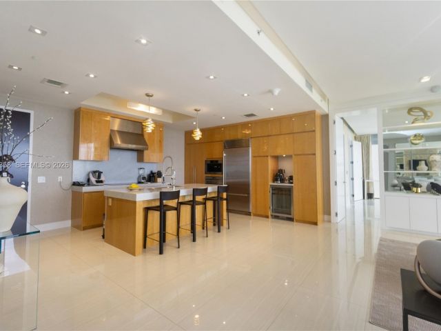 Apartment for sale  Unit #1905N - photo 7278606