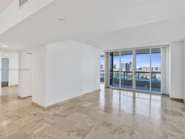 Apartment for sale  Unit #2310 - photo 7277975