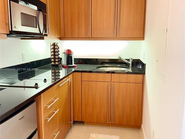 Apartment for sale  Unit #3508 - photo 7280021