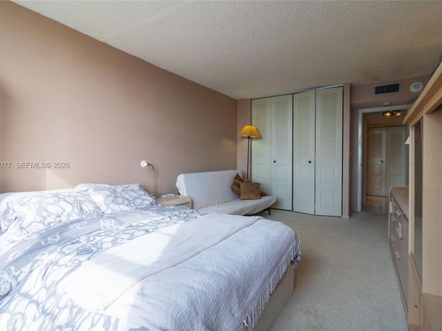 Apartment for sale  Unit #1912 - photo 7285166