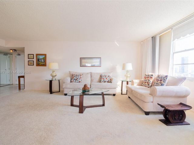 Apartment for sale  Unit #1912 - photo 7285170