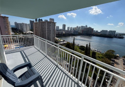 Apartment #1912 at Winston Tower 500