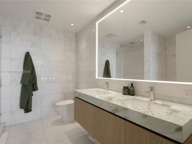 Apartment for rent  Unit #1203 - photo 7276104