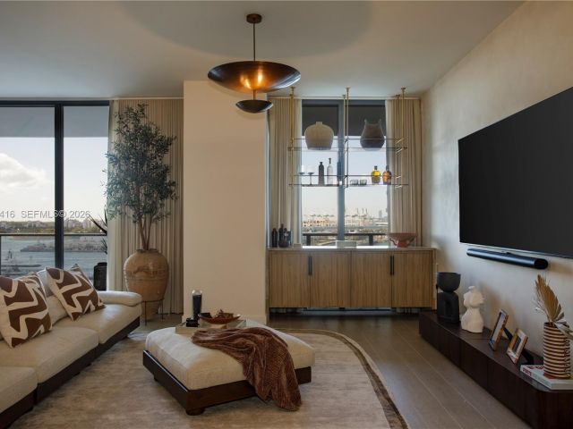 Apartment for rent  Unit #1203 - photo 7276107