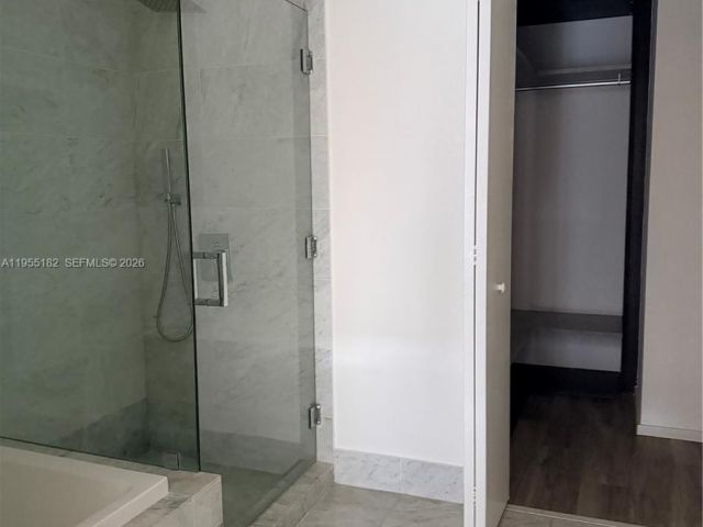 Apartment for sale  Unit #2002 - photo 7283811