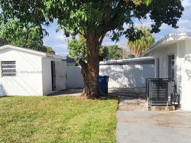 Home for rent at 19320 NW 37th Ave - photo 7276219