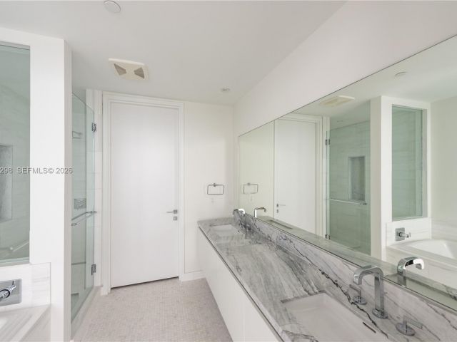 Apartment for sale  Unit #903 - photo 7285488