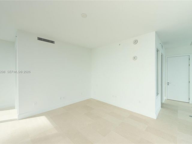 Apartment for sale  Unit #903 - photo 7285490
