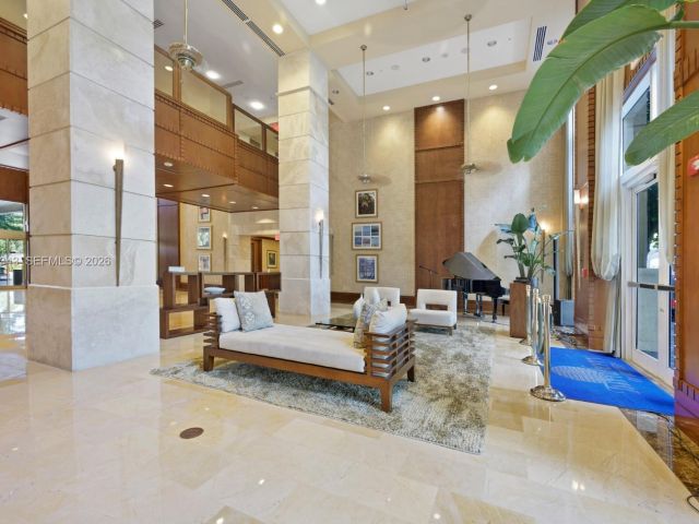 1-bedroom condo for rent in Aventura - 19501 W Country Club Dr 2206 - MondialRealty