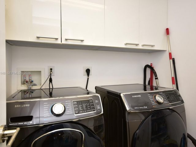 Apartment for rent  Unit #707 - photo 7285571