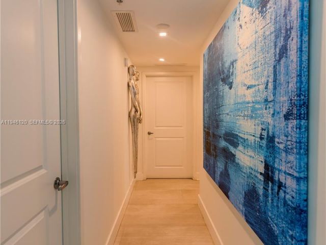 Apartment for sale  Unit #1504 - photo 7285366