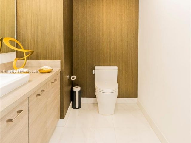 Apartment for sale  Unit #1504 - photo 7285369