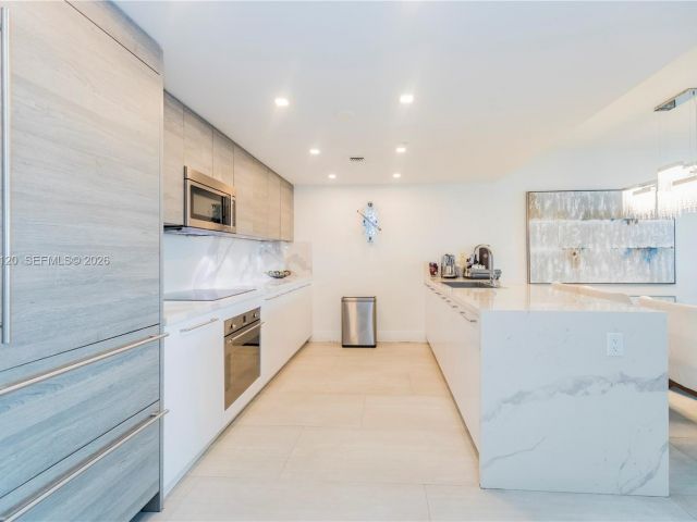 Apartment for sale  Unit #1504 - photo 7285370