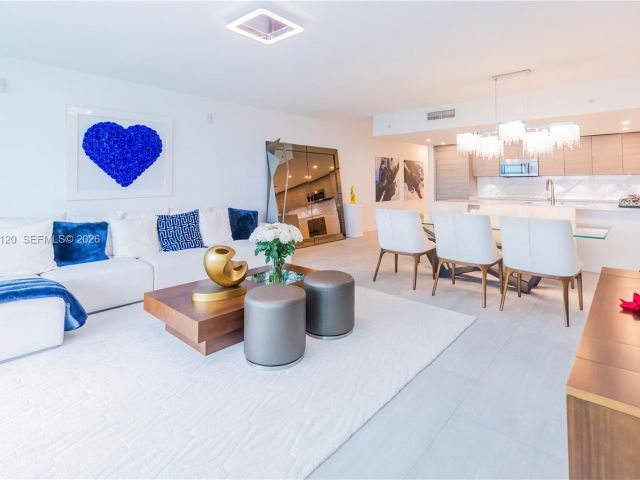 Apartment for sale  Unit #1504 - photo 7285373