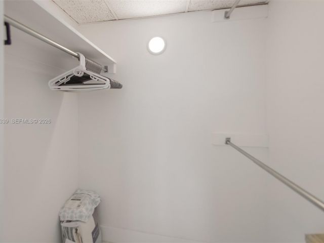 Apartment for rent  Unit #22L - photo 7438828