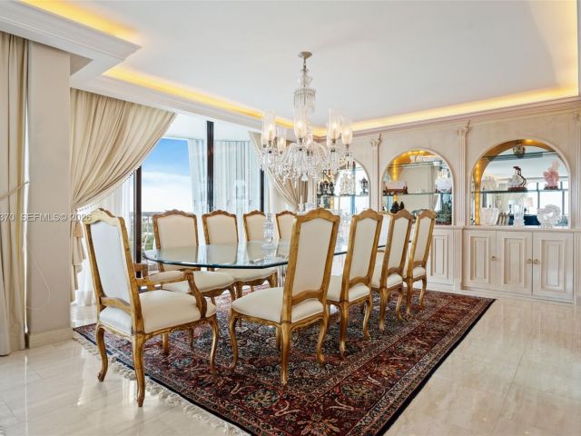 Apartment for sale  Unit #909 - photo 7343059