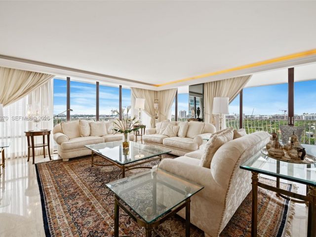 Apartment for sale  Unit #909 - photo 7343063