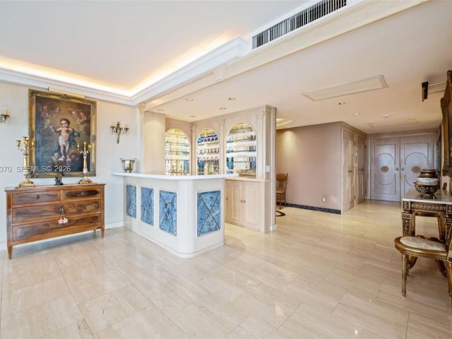 Apartment for sale  Unit #909 - photo 7343066