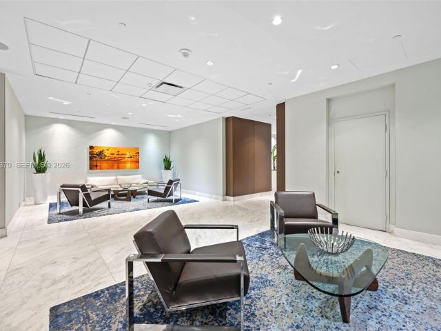 Apartment for sale  Unit #909 - photo 7343069