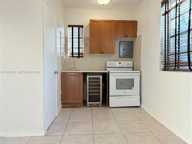 Home for rent at 1306 Madrid St - photo 7375708