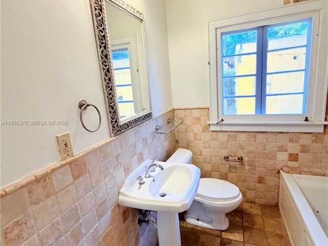 Home for rent at 1306 Madrid St - photo 7375713