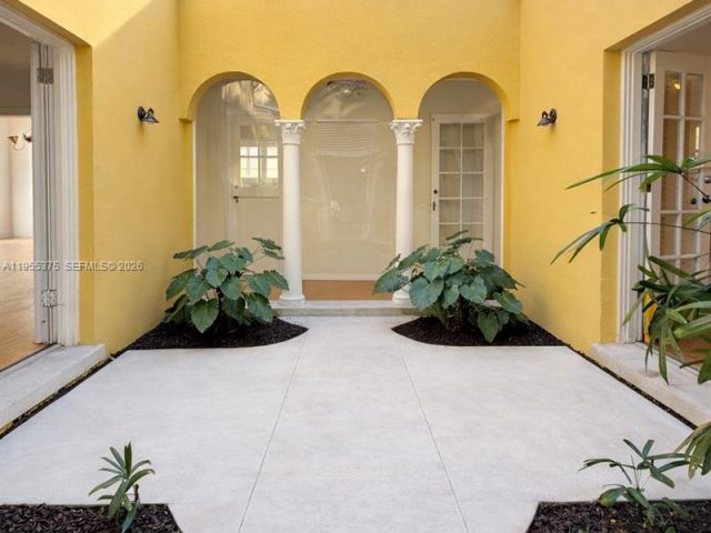 Home for rent at 1306 Madrid St - photo 7375715