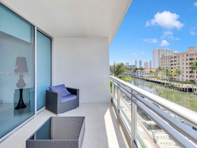 Apartment for sale  Unit #315 - photo 7292777