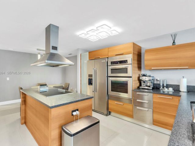 Apartment for sale  Unit #315 - photo 7292783