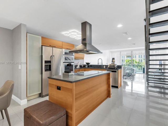 Apartment for sale  Unit #315 - photo 7292784