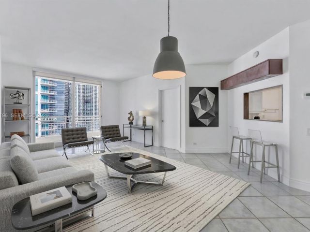 Apartment for rent  Unit #2201 - photo 7436550