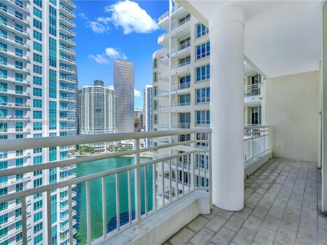 Apartment for rent  Unit #2201 - photo 7436552