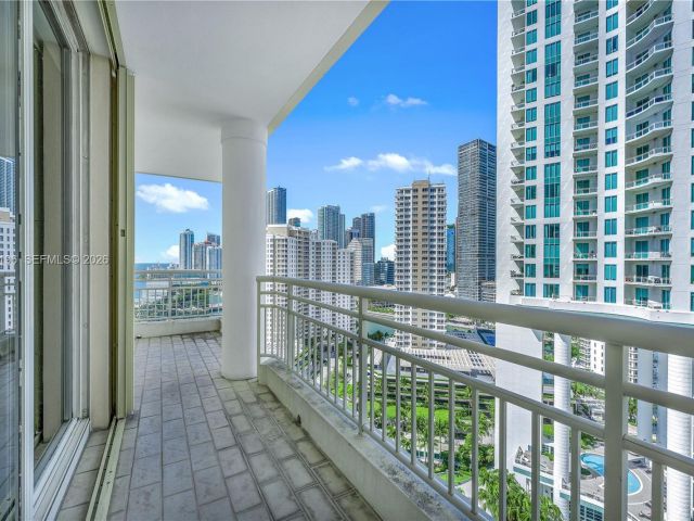 Apartment for rent  Unit #2201 - photo 7436554