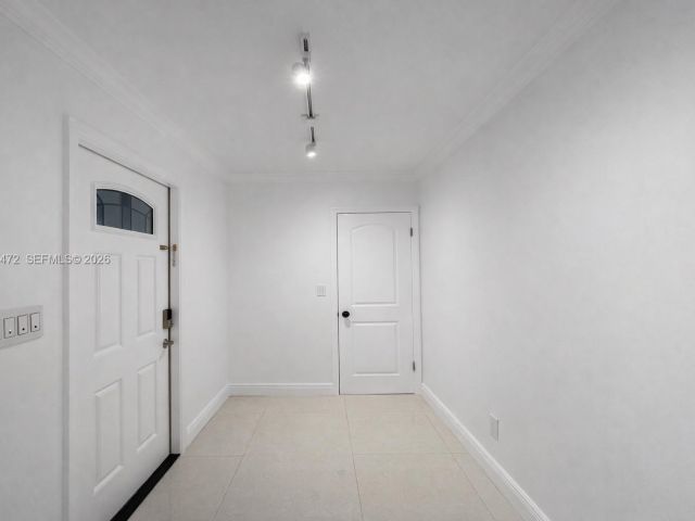 3-bedroom home for rent in Pembroke Pines - 710 NW 78th Ave - MondialRealty