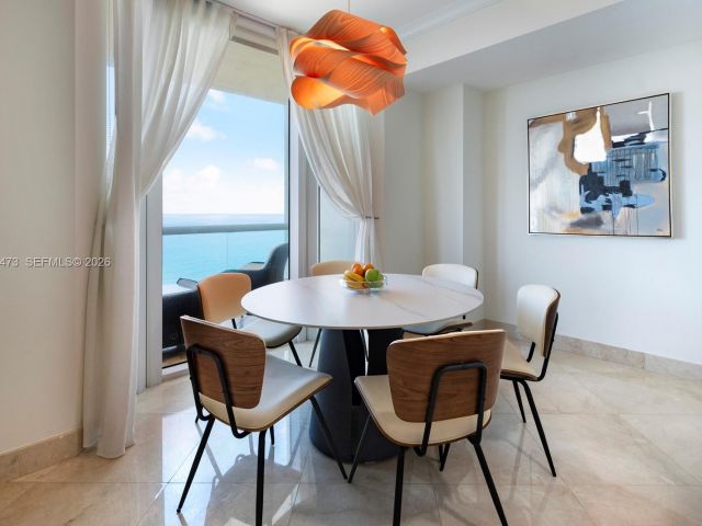 Apartment for rent  Unit #2605 - photo 7285509