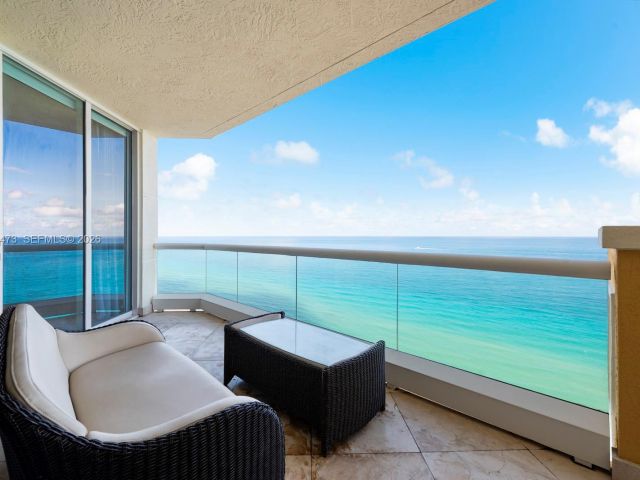 Apartment for rent  Unit #2605 - photo 7285519