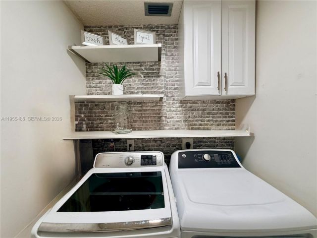 Home for rent at 2865 Begonia Way 0 - photo 7286966