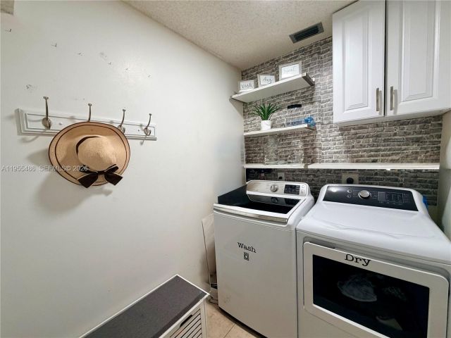 Home for rent at 2865 Begonia Way 0 - photo 7286969