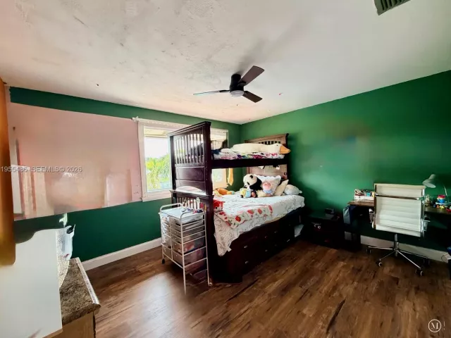 4-bedroom home for rent in Cooper City - 2865 Begonia Way 0 - MondialRealty