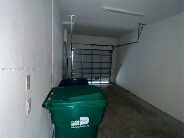 3-bedroom home for rent in Homestead - 16243 SW 289 st 16243 - MondialRealty