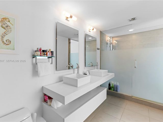 Apartment for sale  Unit #1201 - photo 7284435