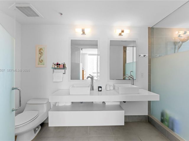 Apartment for sale  Unit #1201 - photo 7284436