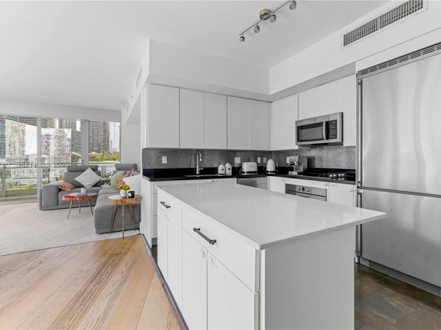 Apartment for sale  Unit #1201 - photo 7284443