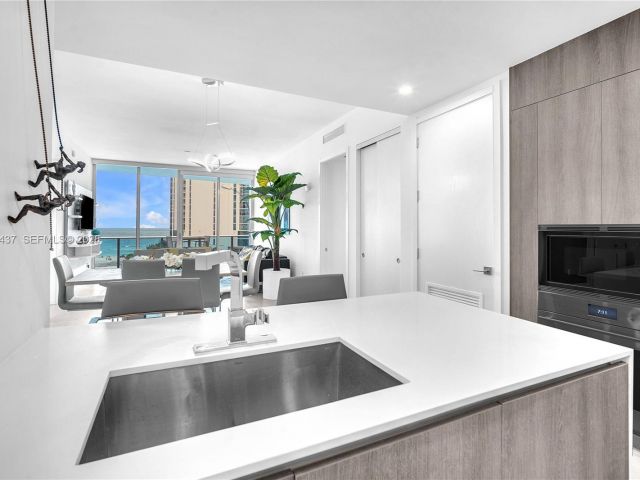 Apartment for rent  Unit #603 - photo 7293470