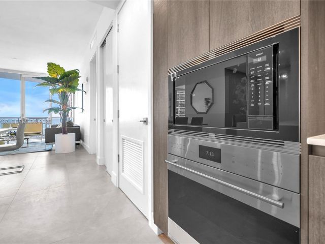 Apartment for rent  Unit #603 - photo 7293485