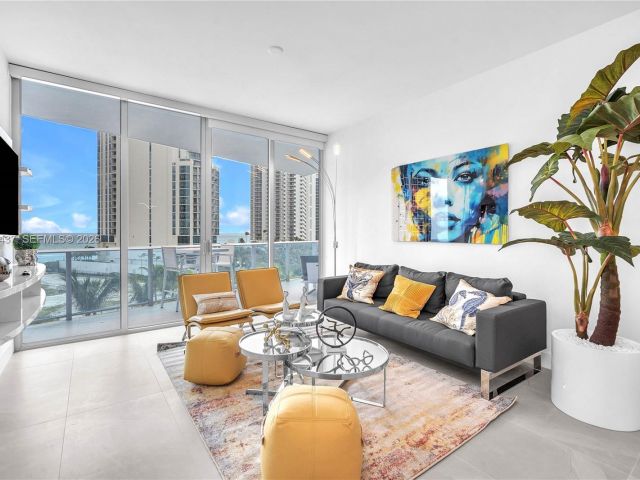 Apartment for rent  Unit #603 - photo 7293489