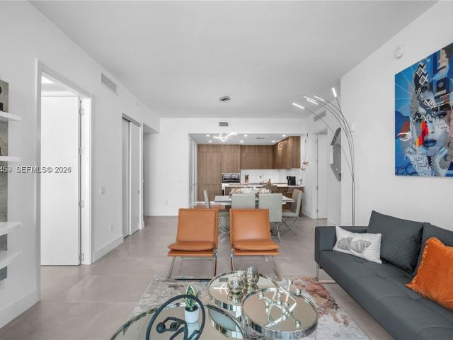 Apartment for rent  Unit #704 - photo 7286838