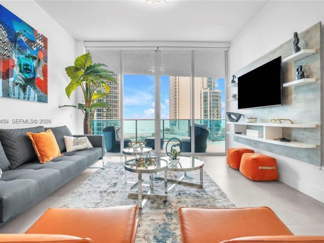 Apartment for rent  Unit #704 - photo 7286842