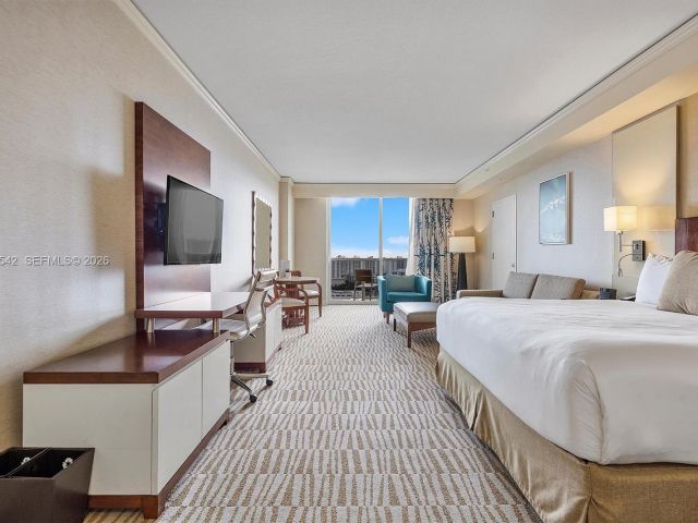 Apartment for sale  Unit #1817 - photo 7440207