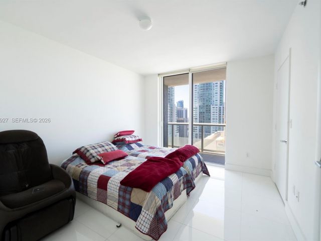 Apartment for sale  Unit #3702 - photo 7287542